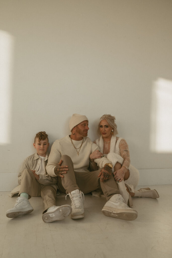 Family Photos, Making the Most out of your family photos, indoor family shoot, timeless family photos, happy family, family photoshoot, cream beige outfits, family photo outfits 